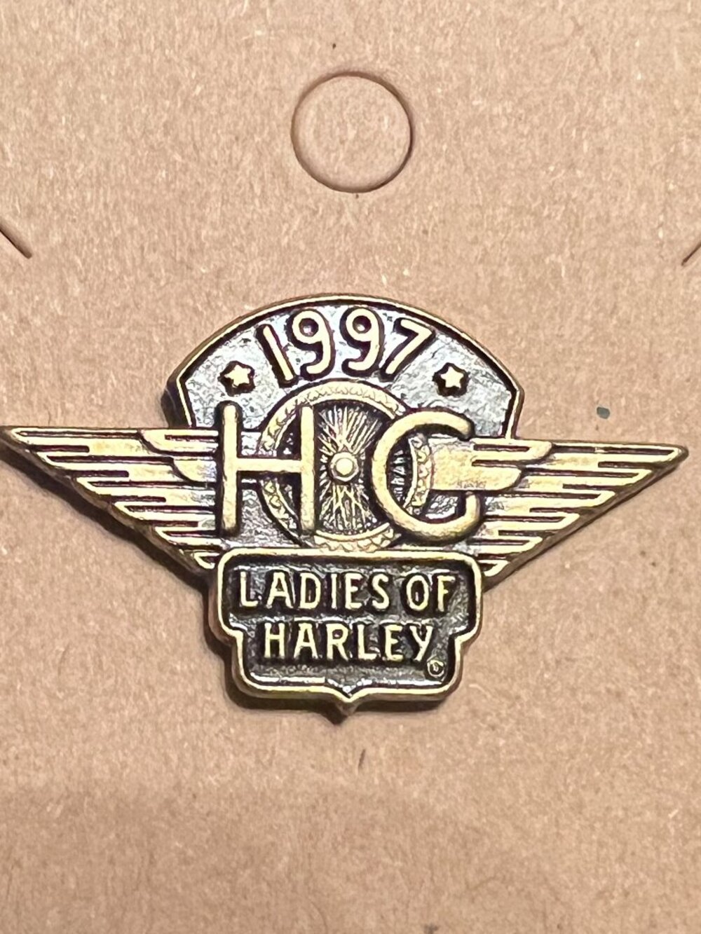 Vintage 1997 Harley-Davidson H.O.G. Ladies of Harley Pin (009)